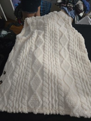 Cable Knit Look Hooded Vest Sz L