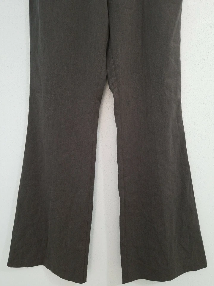 NWT Studio 1940 Women's Dress Pants Wide Leg Mid Rise Pockets Gray Color. Size 6 - Image 3 of 4