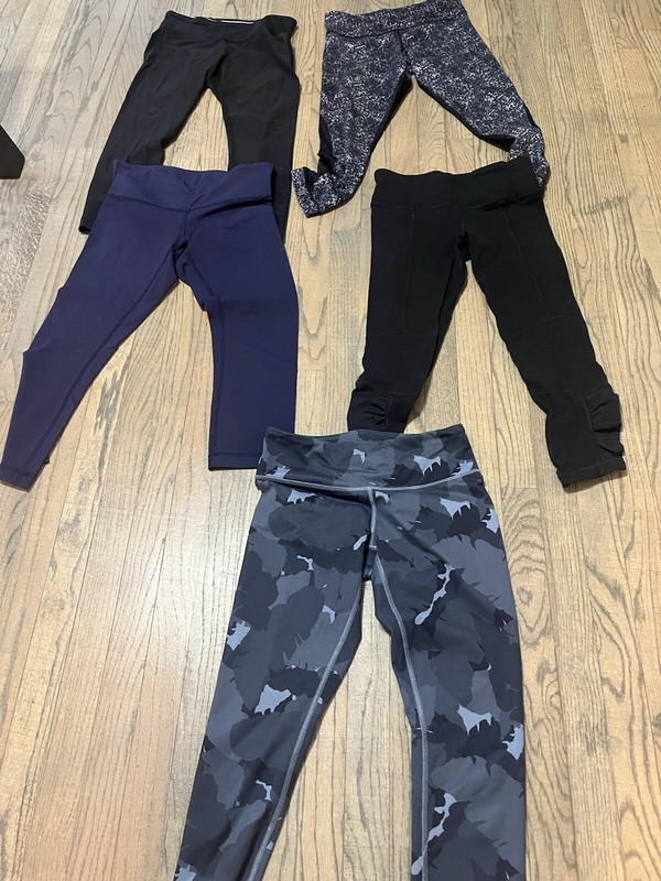 Lululemon Lot Of 5Women  Size 6 Crop/Capri Black Navy Camo Leggings Stretch Yoga