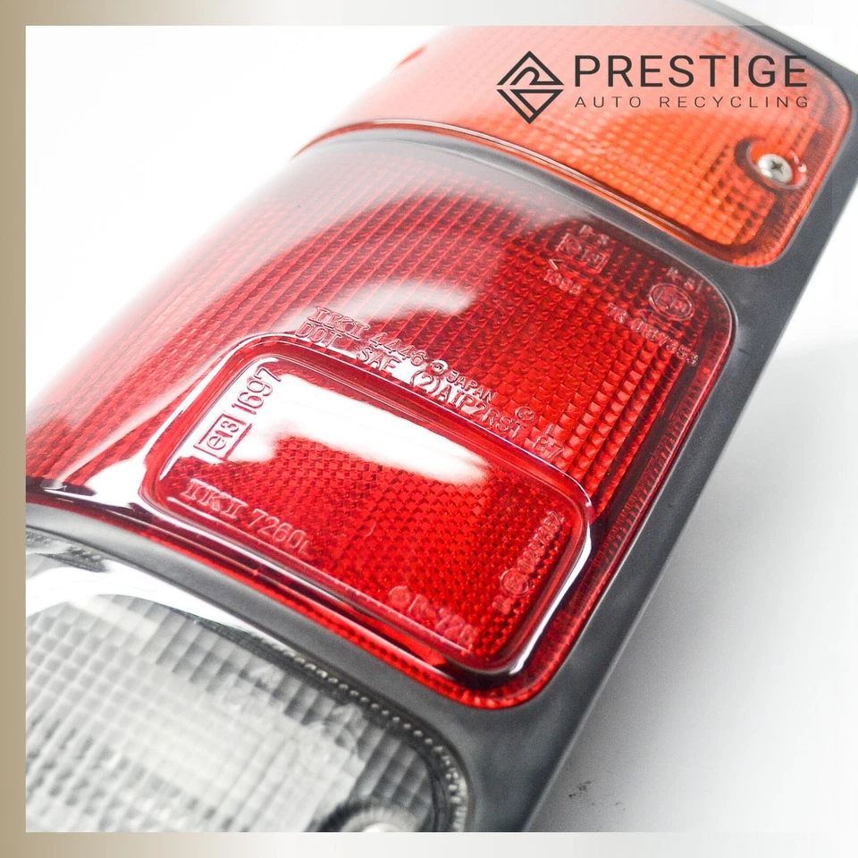 1994-1997 HONDA PASSPORT Tail Light Tail Lamp Left 8971210750 OEM - Image 4 of 4