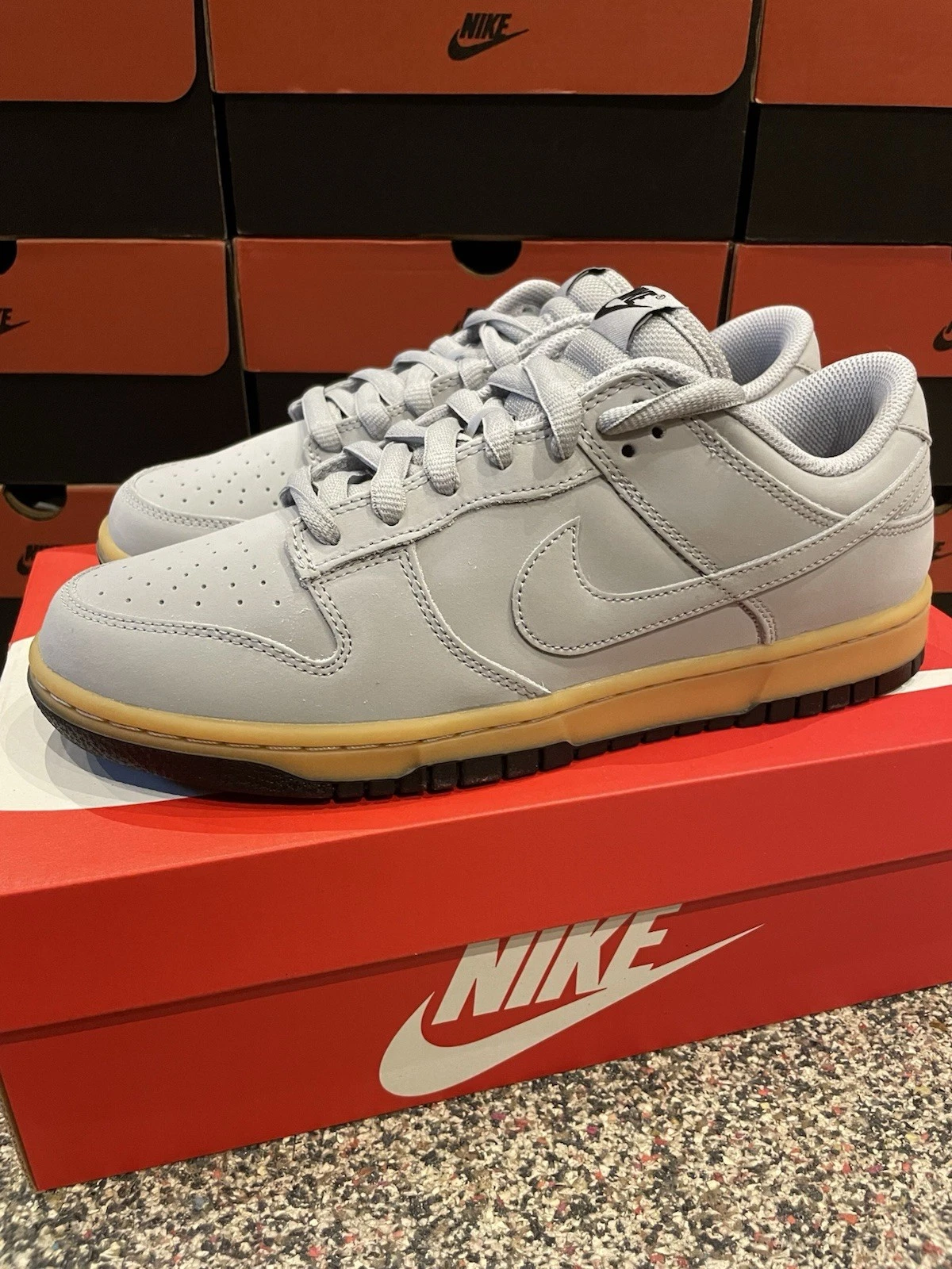 Nike Dunk Low Retro SE Wolf Grey Gum Yellow HQ1932 001 Uomo US 9.5 UK 8.5 EU 43