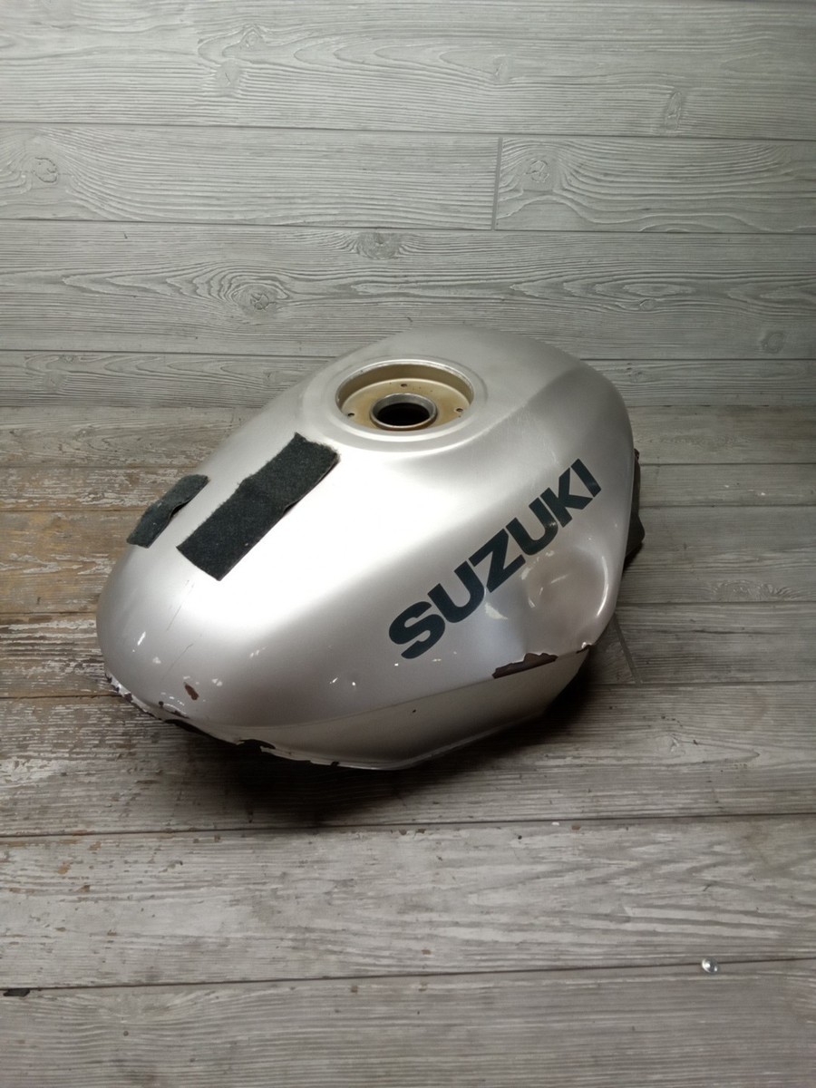 1990 90 89-97 Suzuki Katana GSX750F Gas Tank Fuel Tank Reservoir