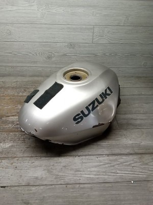 1990 90 89-97 Suzuki Katana GSX750F Gas Tank Fuel Tank Reservoir 1990 90 89-97 Suzuki Katana GSX750F Gas Tank Fuel Tank Reservoir
