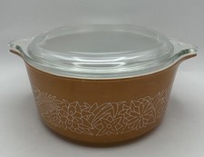 Pyrex Woodland Casserole Dish 472-B 750ml Floral W/Lid 470-C Corning USA Vintage