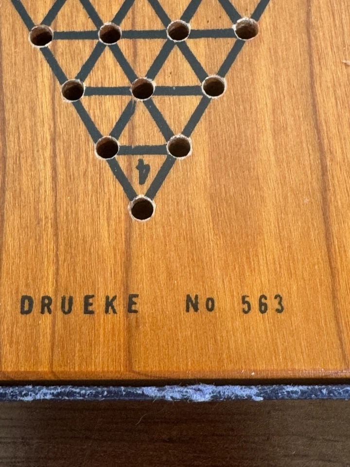Drueke Damas Chinas Madera #563 Juego Años 50 Con Todas Las Clavijas y Caja Original Foto 4 de 4