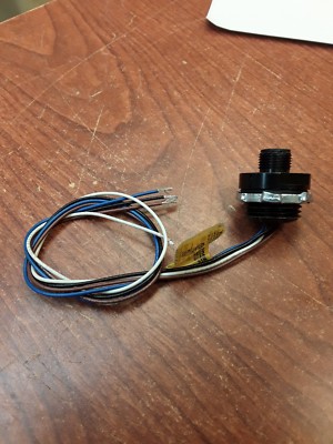Brad Harrison 8R4006A18A120 Receptacle