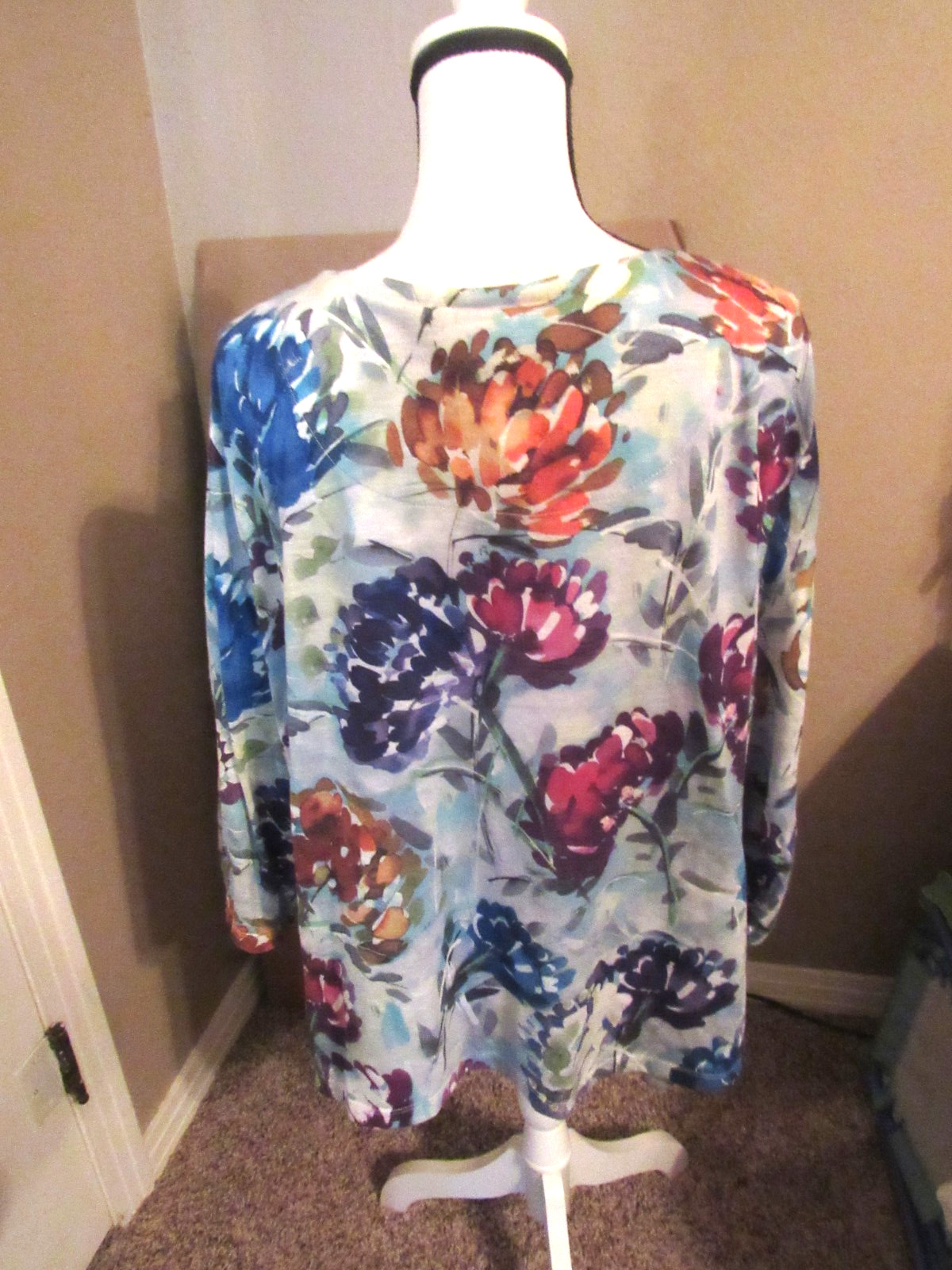 Ladies Multi-Colored Pullover Blouse - 3X - Alfre… - image 4