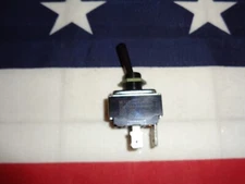 WOW 30% OFF OEM PETERBILT / PACCAR LIGHT SWITCH # 16-06657.