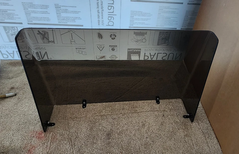 Universal boat windshield 19 3/4",  1/4" premium plexiglass, center console - Image 3 of 3