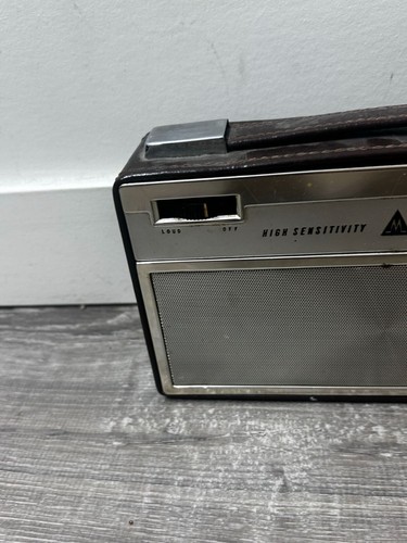 Vintage Minerva Ten Transistor High Sensitivity Portable Radio - Picture 2 of 9