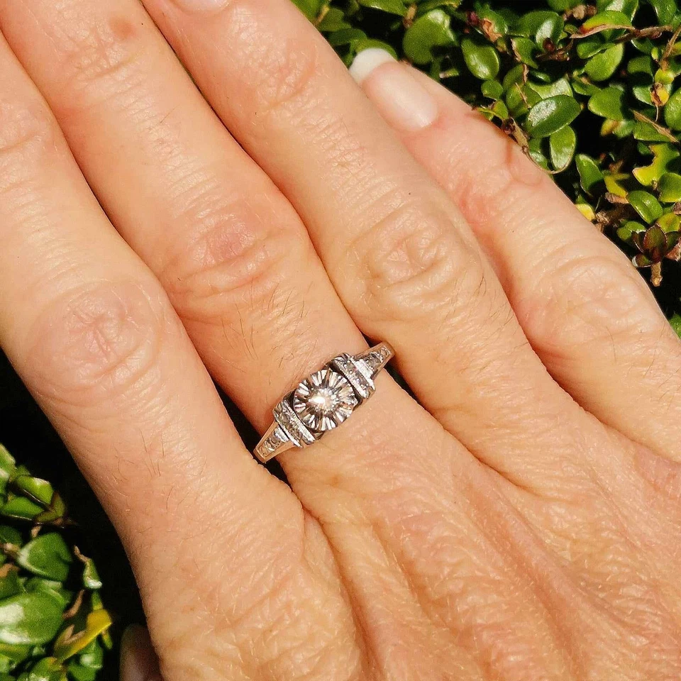 SPLENDIDE BAGUE ANCIENNE ART DECO OR BLANC 18 CT ET DIAMANTS - Photo 4/4