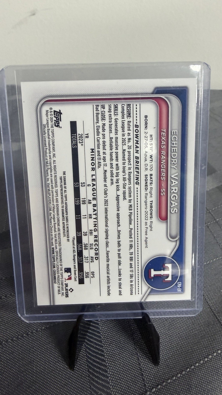 2024 Bowman Chrome Echedry Vargas 1st Prospect Auto Autograph #BCP-EV Rangers view 3