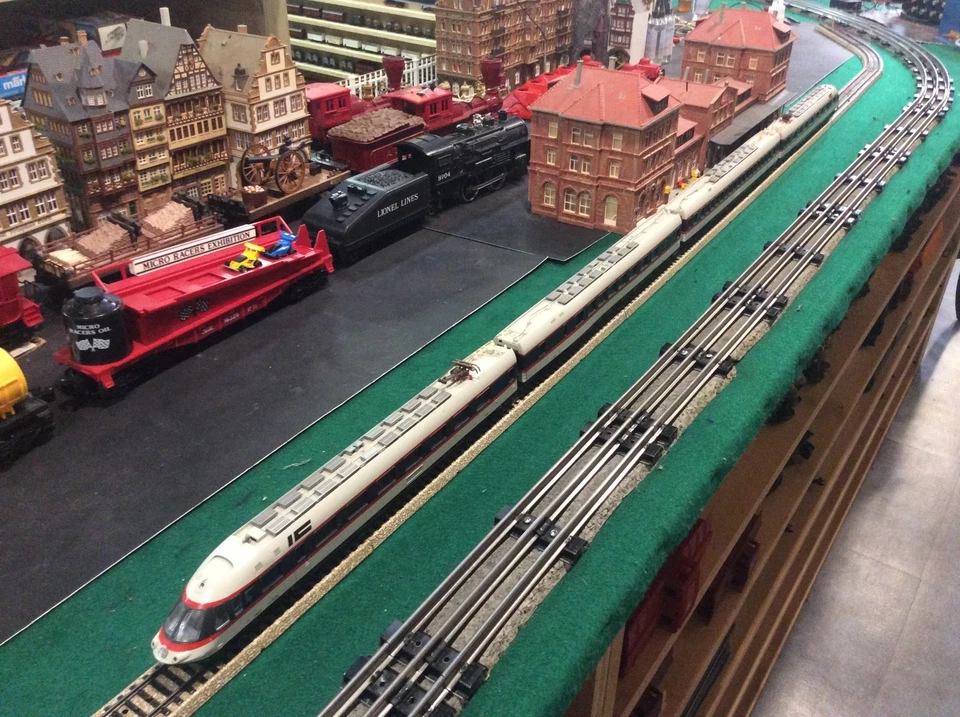 Inter City 403 006-1  Electric Engine Set  Lima runs on Maerklin  H0 - Image 4 of 4