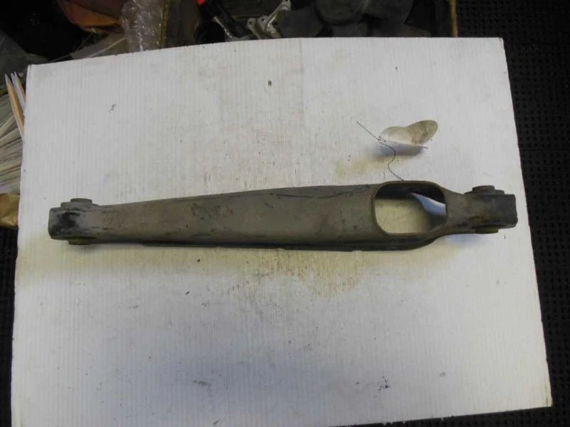 Brazo de control inferior del pasajero brazo de control trasero compatible con 93-02 MIRAGE 376357 Foto 2 de 2