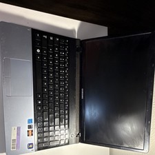 Samsung NP305E5A-A05US 15.6" Laptop AMD A6 4GB 500GB Windows 7 Webcam Wi-Fi