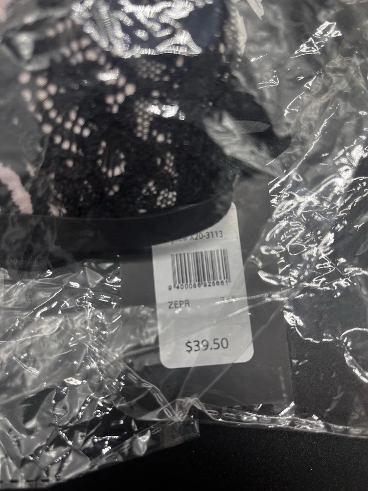 Frederick's of Hollywood Cherie Contour Cup Printed Lace Bra Zebra Print 34A - Image 3 of 4