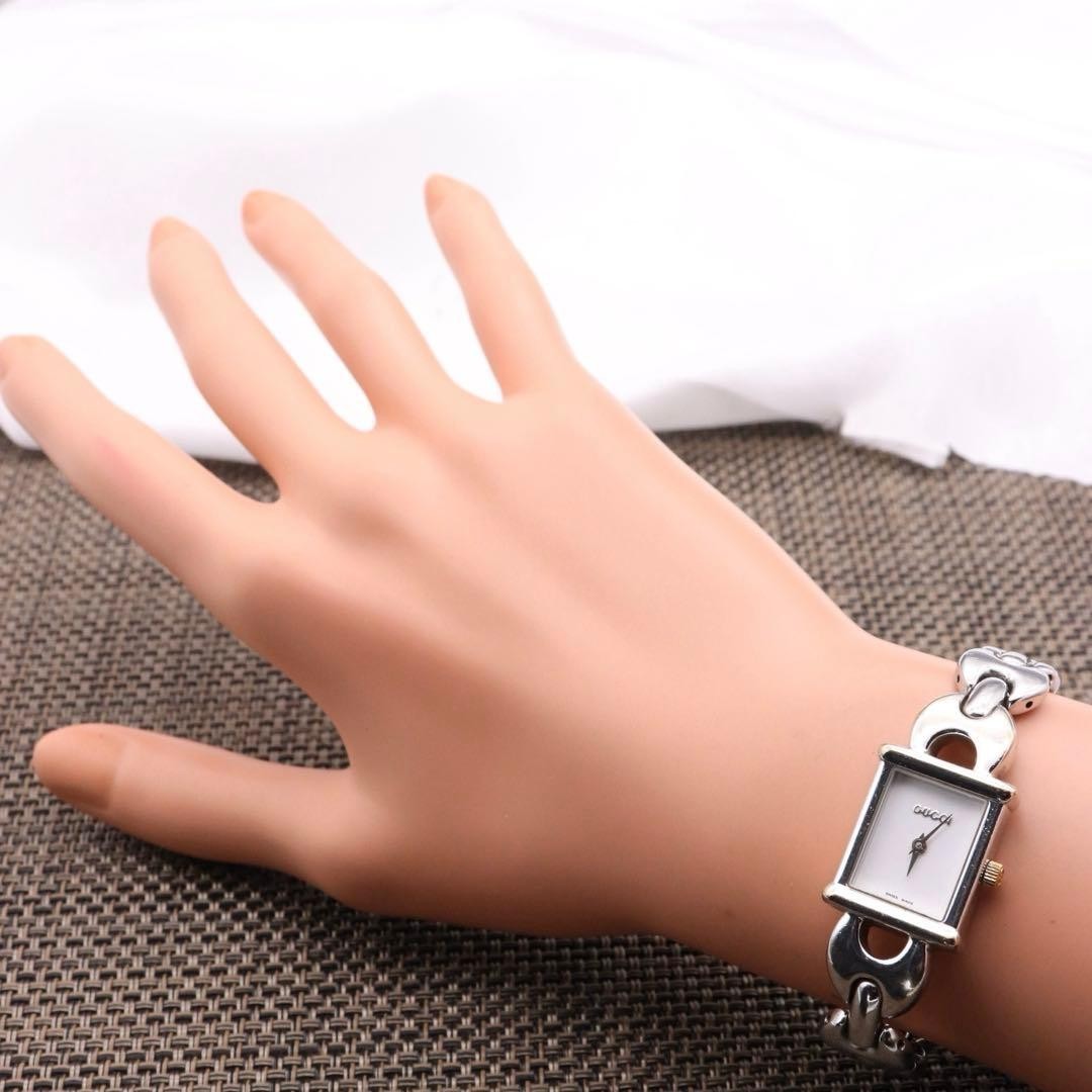 Gucci 1800L Watch Quartz Women's White Dial Silver No Box From Japan Working thumbnail 8