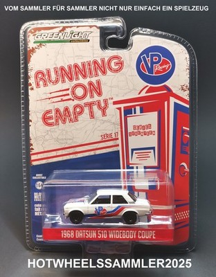 GREENLIGHT RUNNING ON EMPTY ''1968 DATSUN WIDEBODY COUPE'' SERIE 17 VP RACING NEU!