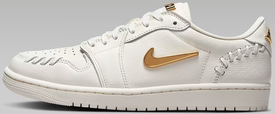Jordan 1 Method of Make Low Sail Metallic Gold W - 1 of 1