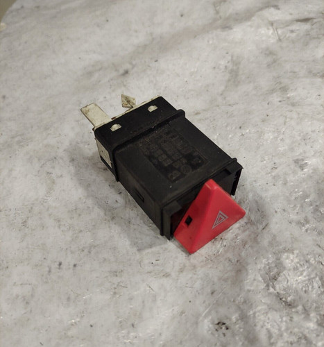 VW Polo 6N Lupo Warnblinkschalter Schalter Warnblinker 6N0953235