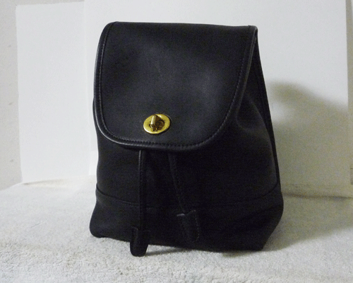 Coach Black Leather Women's Backpack USA Made Turn Lock Excellent Condition