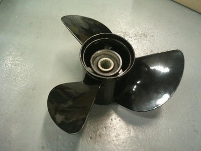 Amita 3 Yamaha Inline 13.1x19 A 3 Blade Solas Propeller