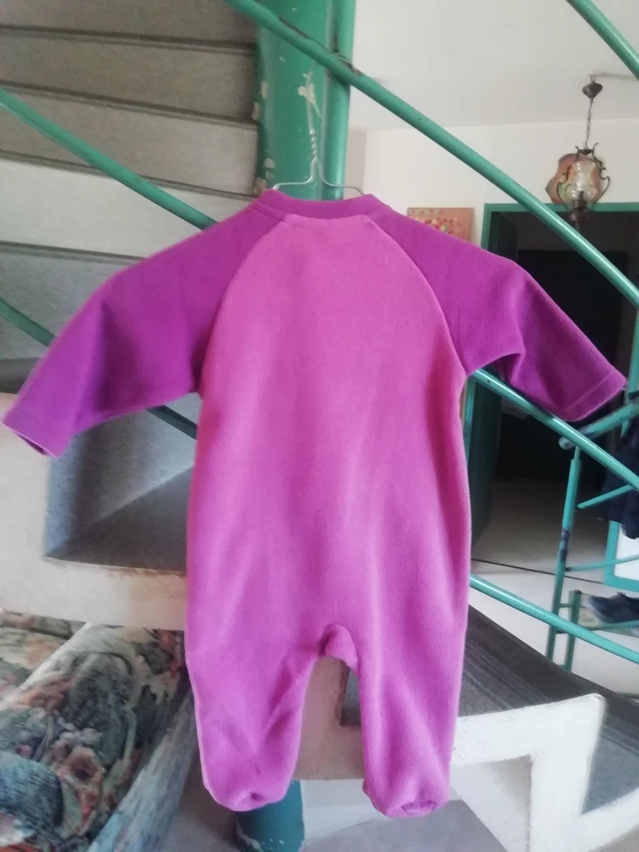 Grenouillères Mauve Taille 6Mois Sans Marque Générique Fille Neuf Avec Étiquette - Photo 2/2