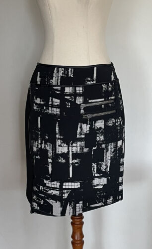 Womens Arthur GALAN Black  Patterned Stretch Skirt. Size 8 100% Silk - Picture 1 of 4