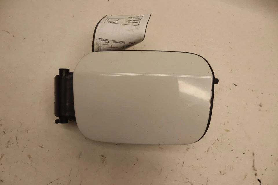 BMW M3 E92 2008-2013 cupé tanque de combustible llenado tapa puerta cubierta con carcasa OEM Foto 2 de 4