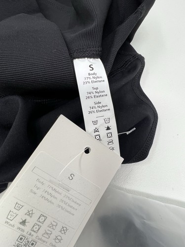 Halara High Waisted Crossover Cloudful Flare Yoga Leggings NWT black sz S - Picture 3 of 3