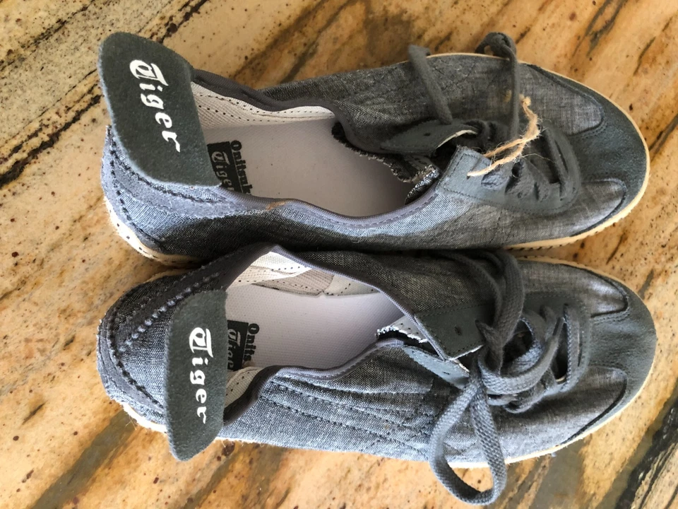 Alpargata baja para hombre Onitsuka Tiger gris lona D337N talla 10,5 nueva sin caja Foto 2 de 4