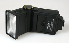 SOLIGOR 30DA FLASH UNIT, MULTI-DEDICATED THYRISTOR ZOOM BOUNCE ((FOR PARTS))
