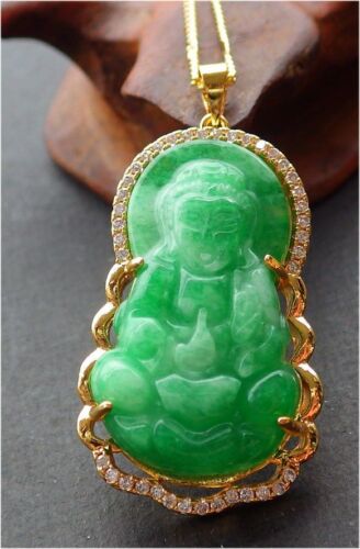Gold Plate Green Jade Imitation Diamond Guanyin Kwan-yin Buddha Pendant Necklace