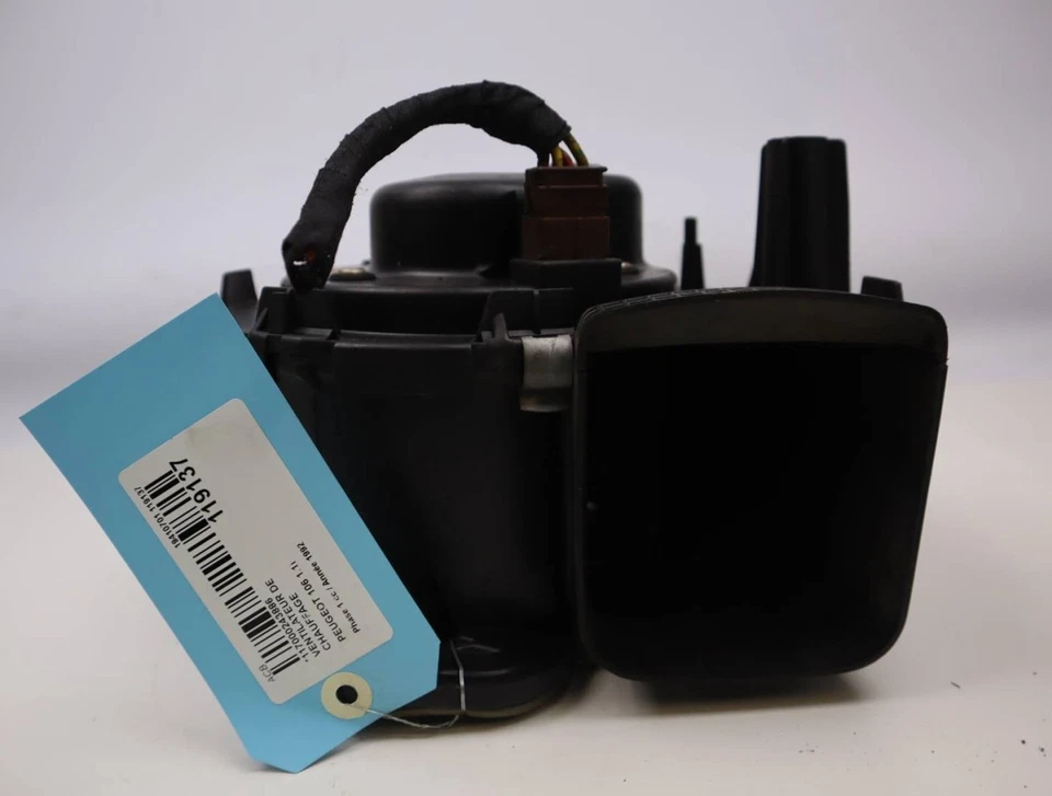 Ventilateur de chauffage occasion PEUGEOT 106 Phase 1 - 1.1i - - Photo 2/4