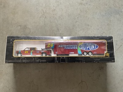 Jeff Gordan Chromalusion 1:24 Diecast NASCAR Show Car Dually Hauler  