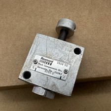 Rexnord 9898 00 Hydraulic Push Button Relief Valve Made In USA Possibly Unused