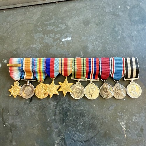 Original WW1 WW2 British Mini Medal Grouping 1914 Star