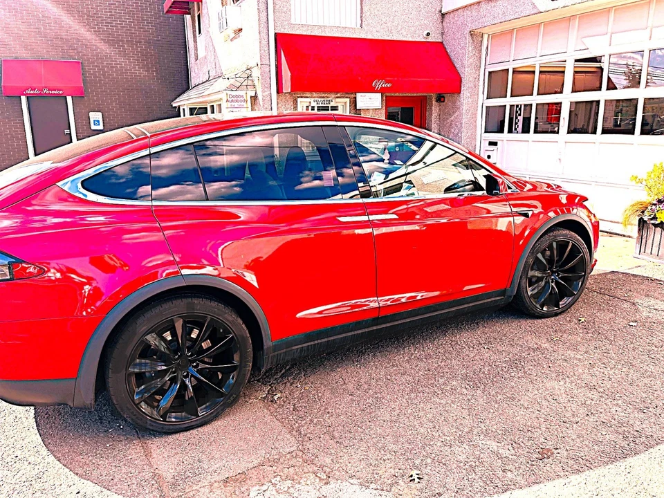 Tesla Model X 2020 Foto 3 de 4