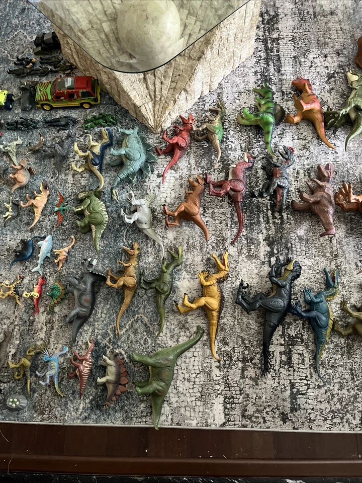 Lote de juguetes Parque Jurásico Foto 3 de 4