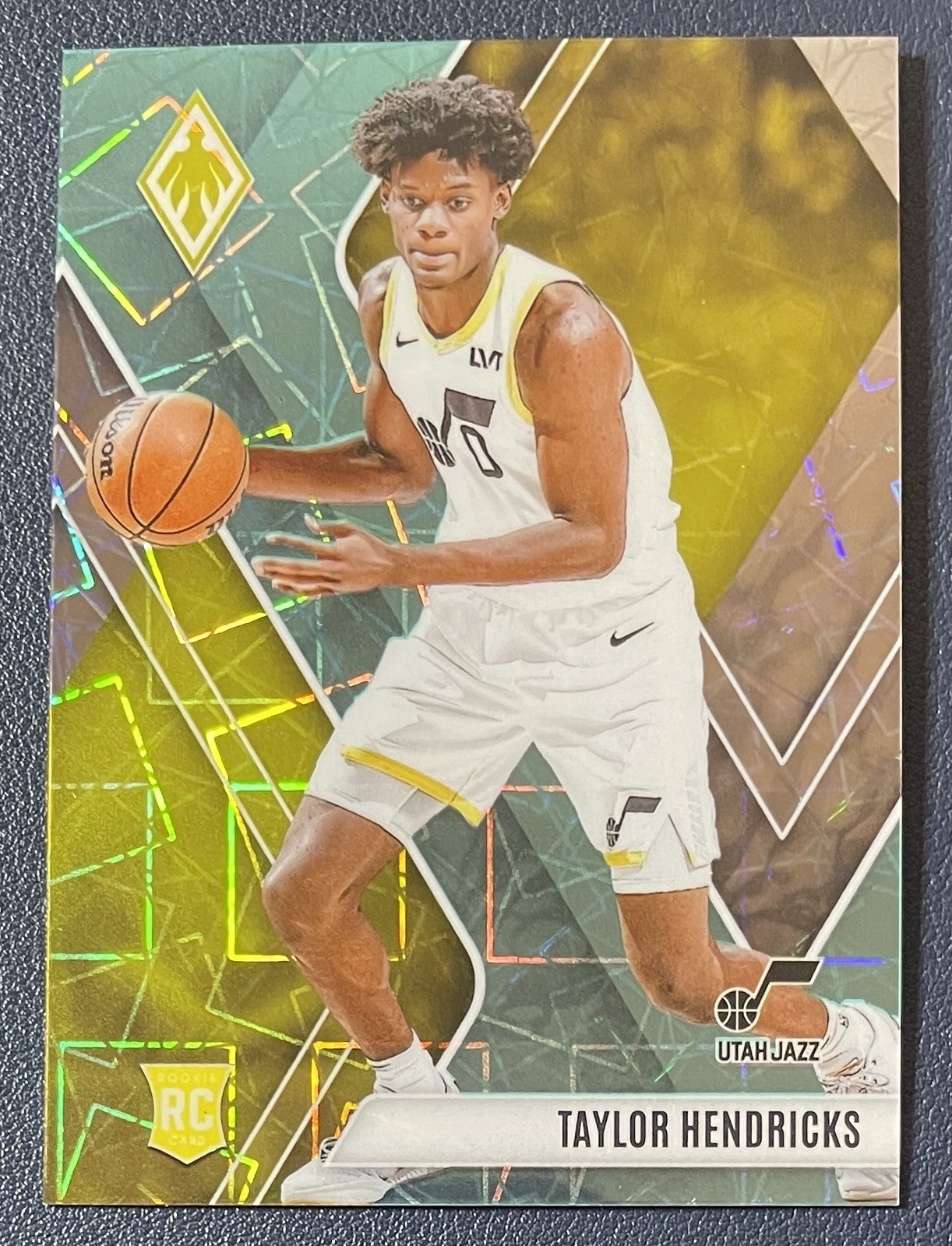 2023-24 Panini Phoenix Basketball Taylor Hendricks Teal Lazer #264 Utah Jazz