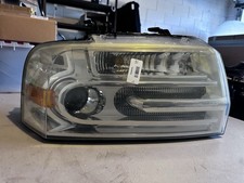 2007-2014 Lincoln Navigator Front RH Right Pass. Headlight Assembly W/ No Bulb