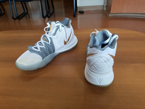 Größe 9,5 - Nike Kyrie 5 weiß und gold Custom Nike By You - Bild 8 von 24