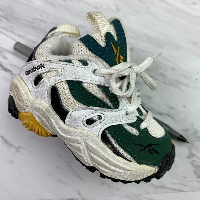 reebok classic baby shoes