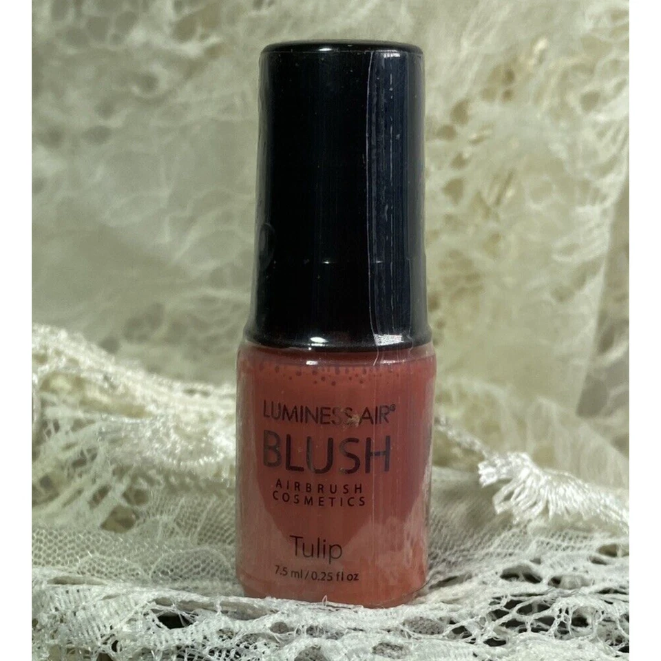 Rubor de maquillaje con aerógrafo Luminess Air .25oz Color Tulipán Botella sellada Foto 2 de 4