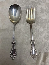 Vintage WM Rogers MFG Co Extra plate Valley Rose Serving Spoon & Fork 