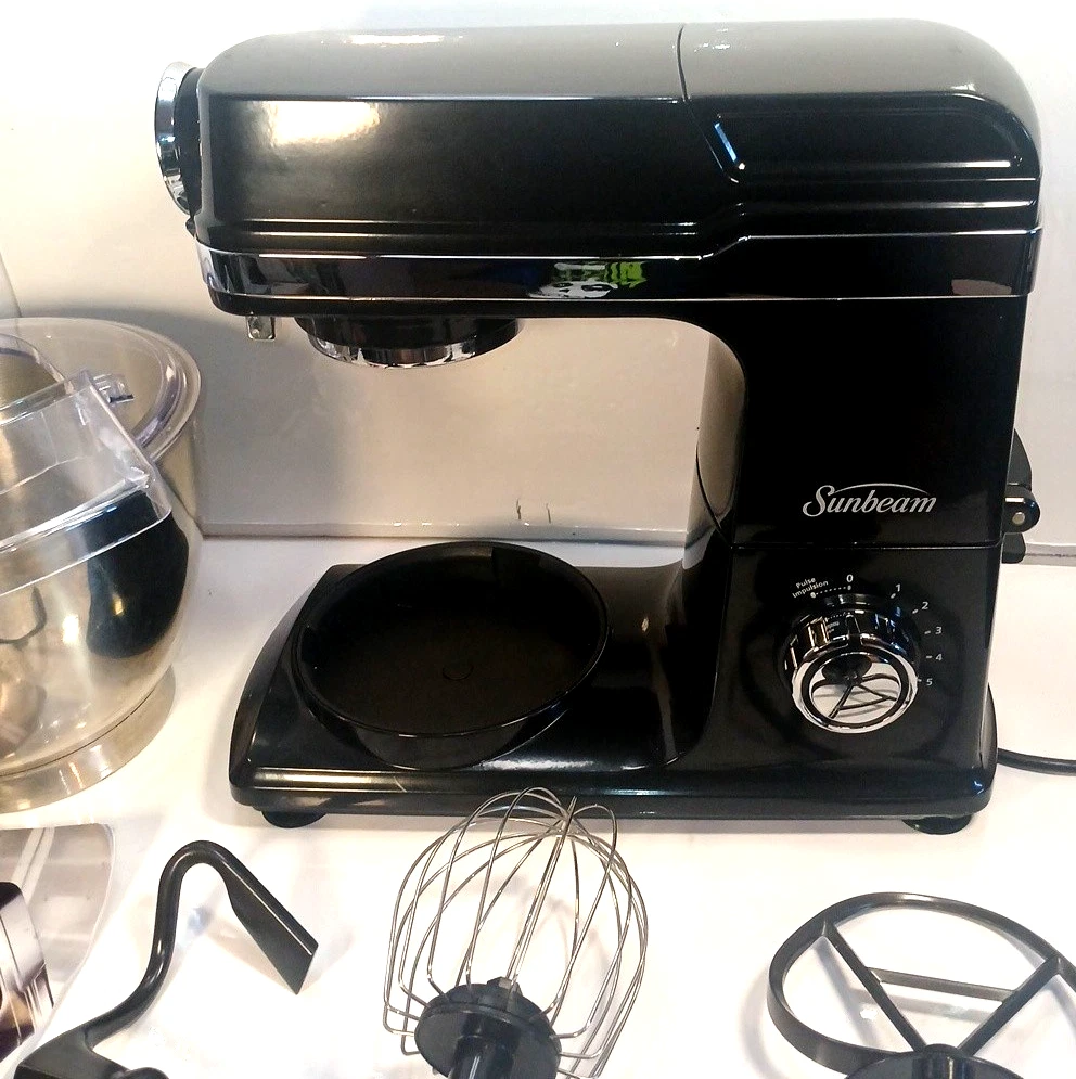 Sunbeam Planetary Stand Alone Mixer FPSBSM3841 Black Tilt Head w accs. 600W
Opens in a new window or