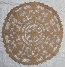 Round Vintage Fine French Embroidered Lace Tablecloth. Point de Venise Needle