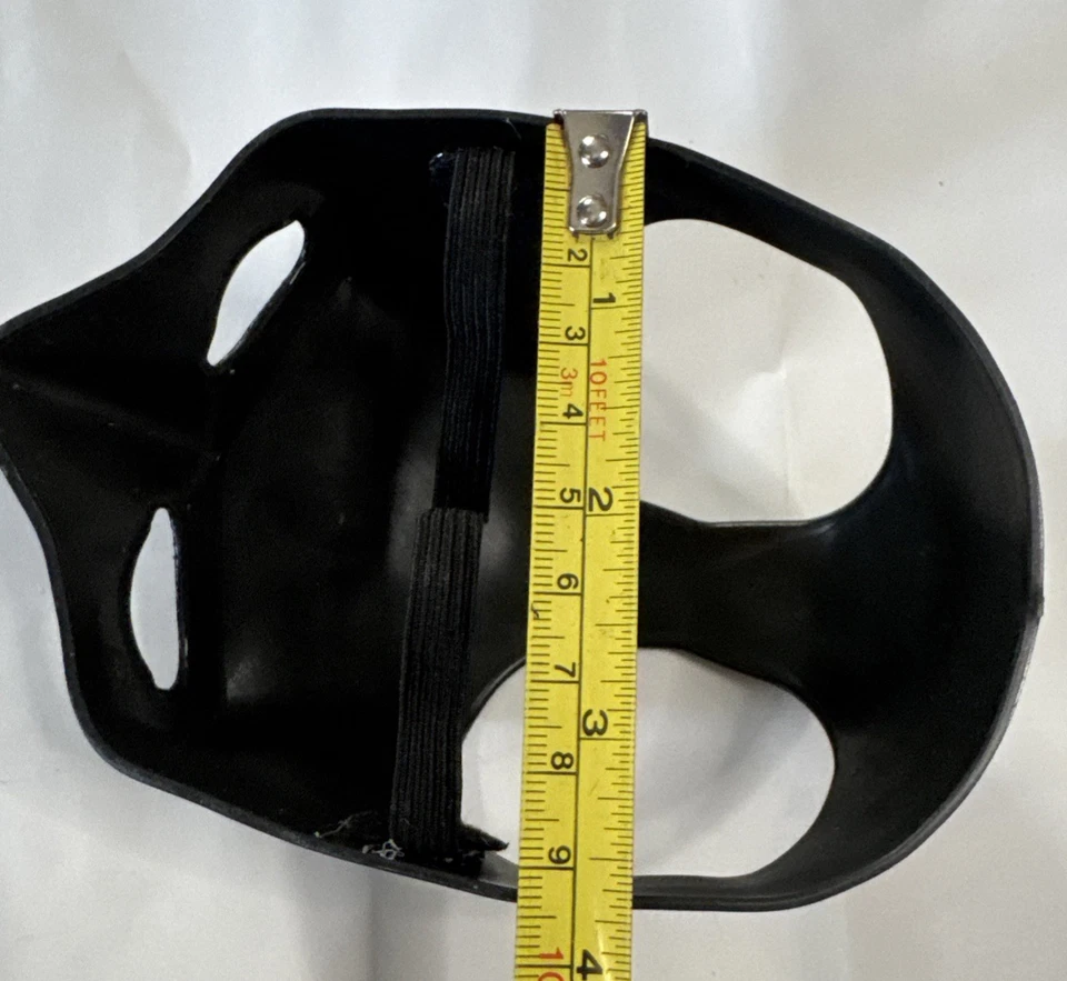 Máscara Batman para gatos, negra impresa en 3D, para tu gato. Foto 3 de 4