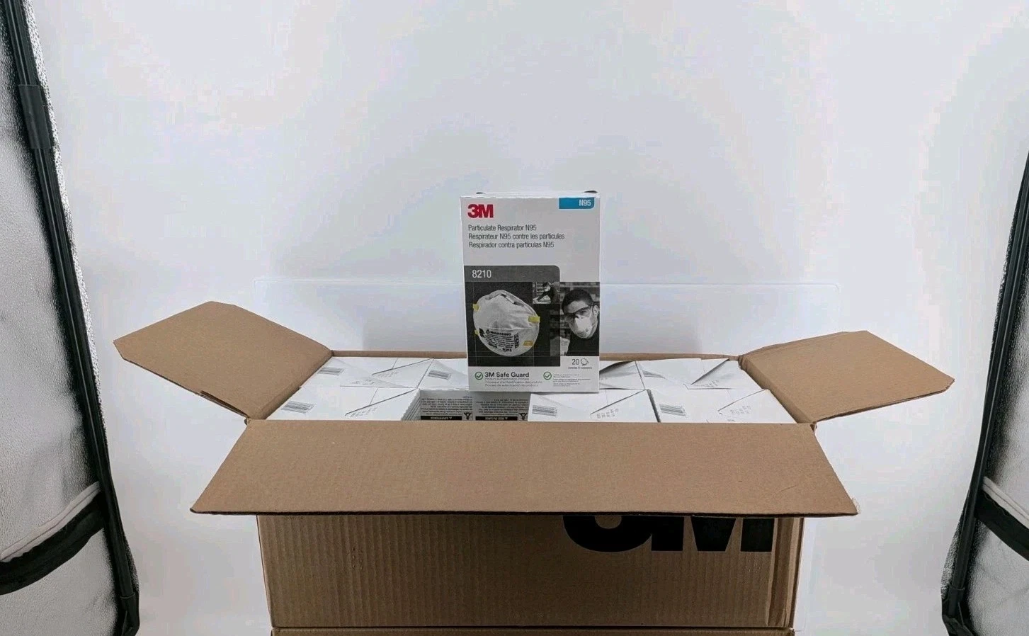 3M 8210 N95 Disposable Respirator Dust Mask | Case of 160 Masks | EXP 7/25 | New
Opens in a new wind