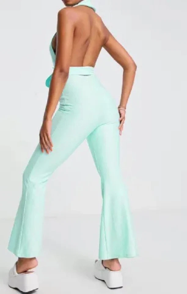 Mono con cuello frontal y cremallera acanalada azul bebé de ASOS DESIGN para mujer PVP £4 Foto 3 de 4